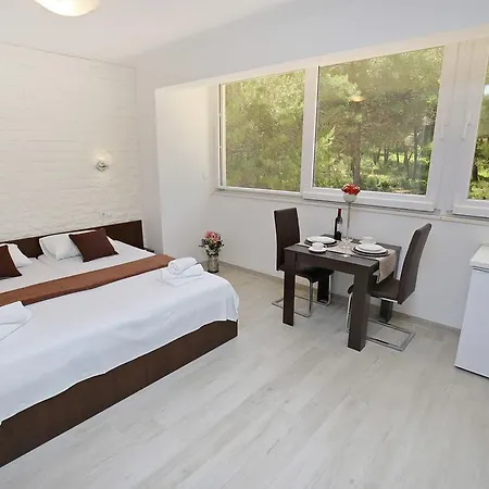 Apartment Deluxe Mkc