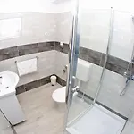 Deluxe Mkc * Zadar