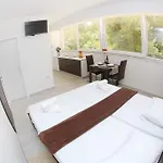 Apartman Deluxe Mkc *