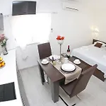 Deluxe Mkc Apartman Zadar