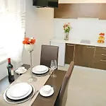 Apartman Deluxe Mkc Zadar