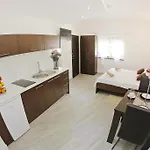 Apartman Deluxe Mkc *