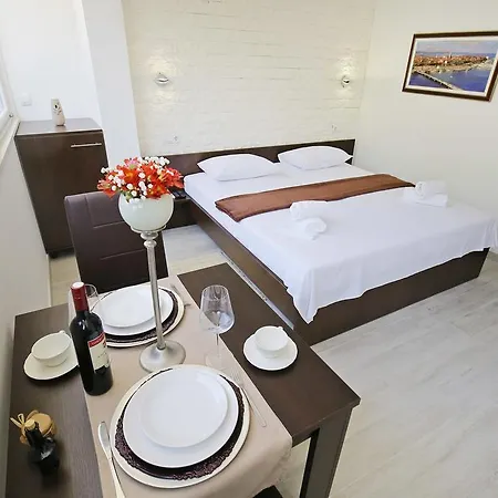 Deluxe Mkc Apartament Zadar