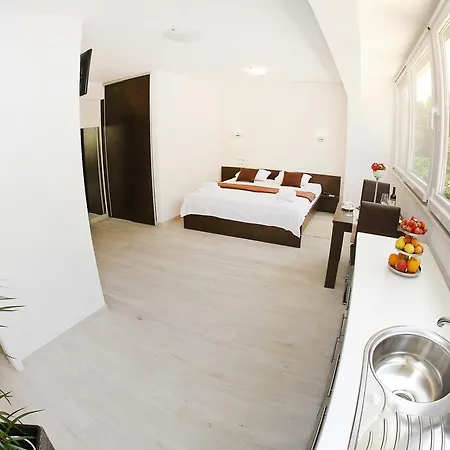 Deluxe Mkc Apartament