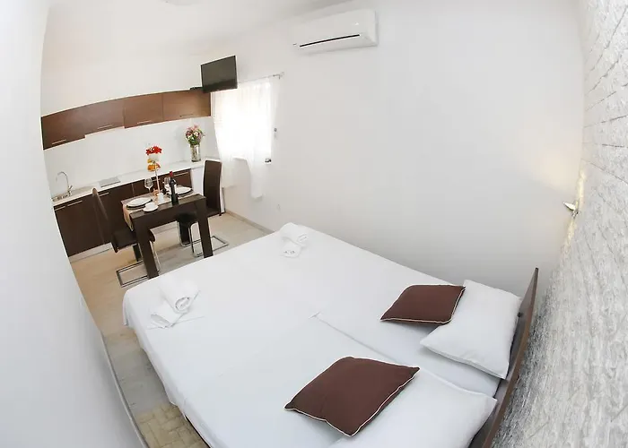 Deluxe Mkc * زادار